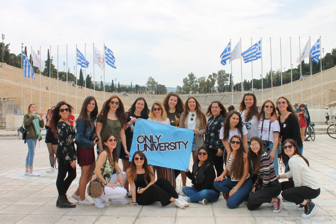 Destino internacional Only University